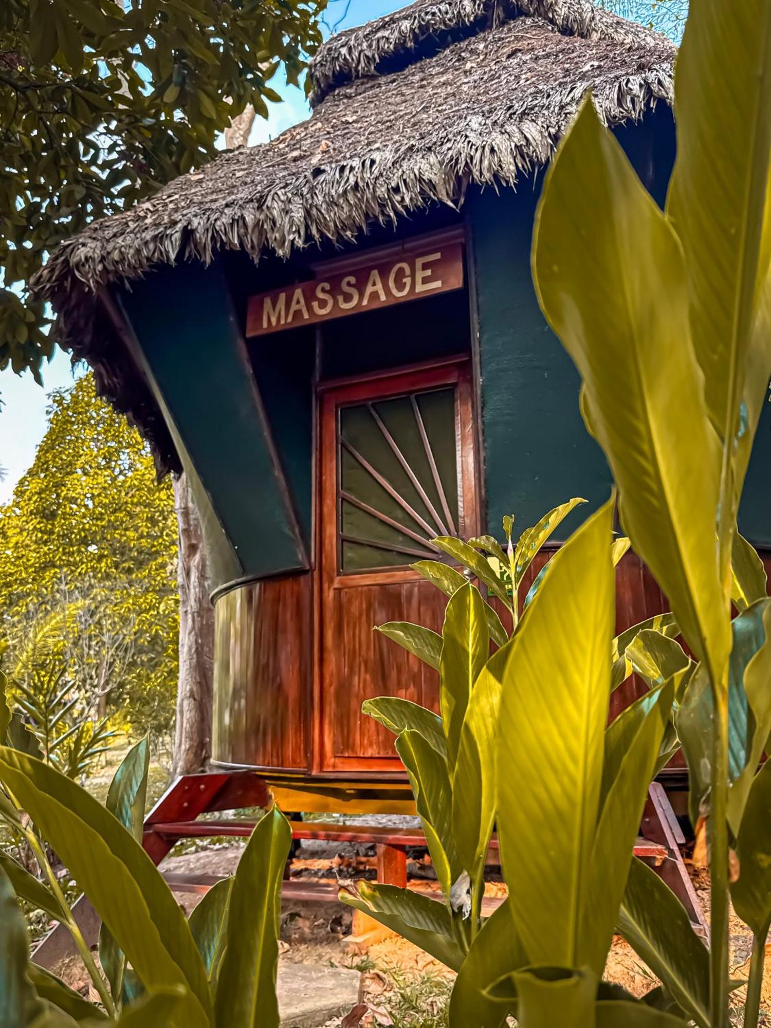 Corto Maltes Amazonia Lodge Puerto Maldonado Dış mekan fotoğraf